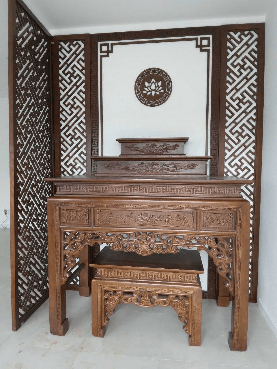 bàn thờ gỗ Biên Hòa